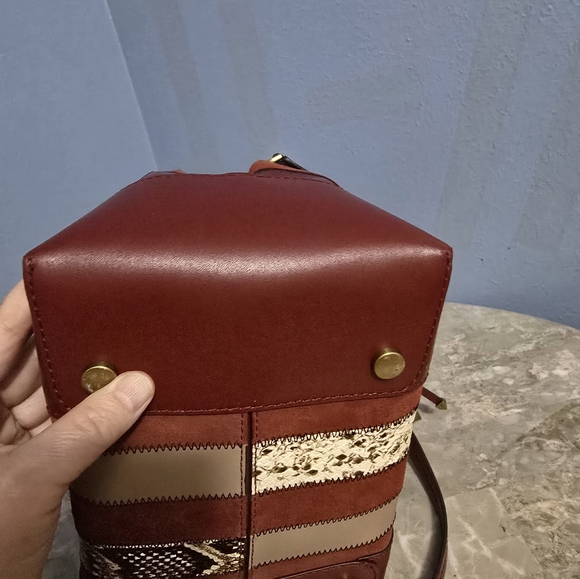 Michael Kors Mercer Patchwork Suede Leather Burgundy Bucket Bag Crossbody NWOT - Picture 8 of 12